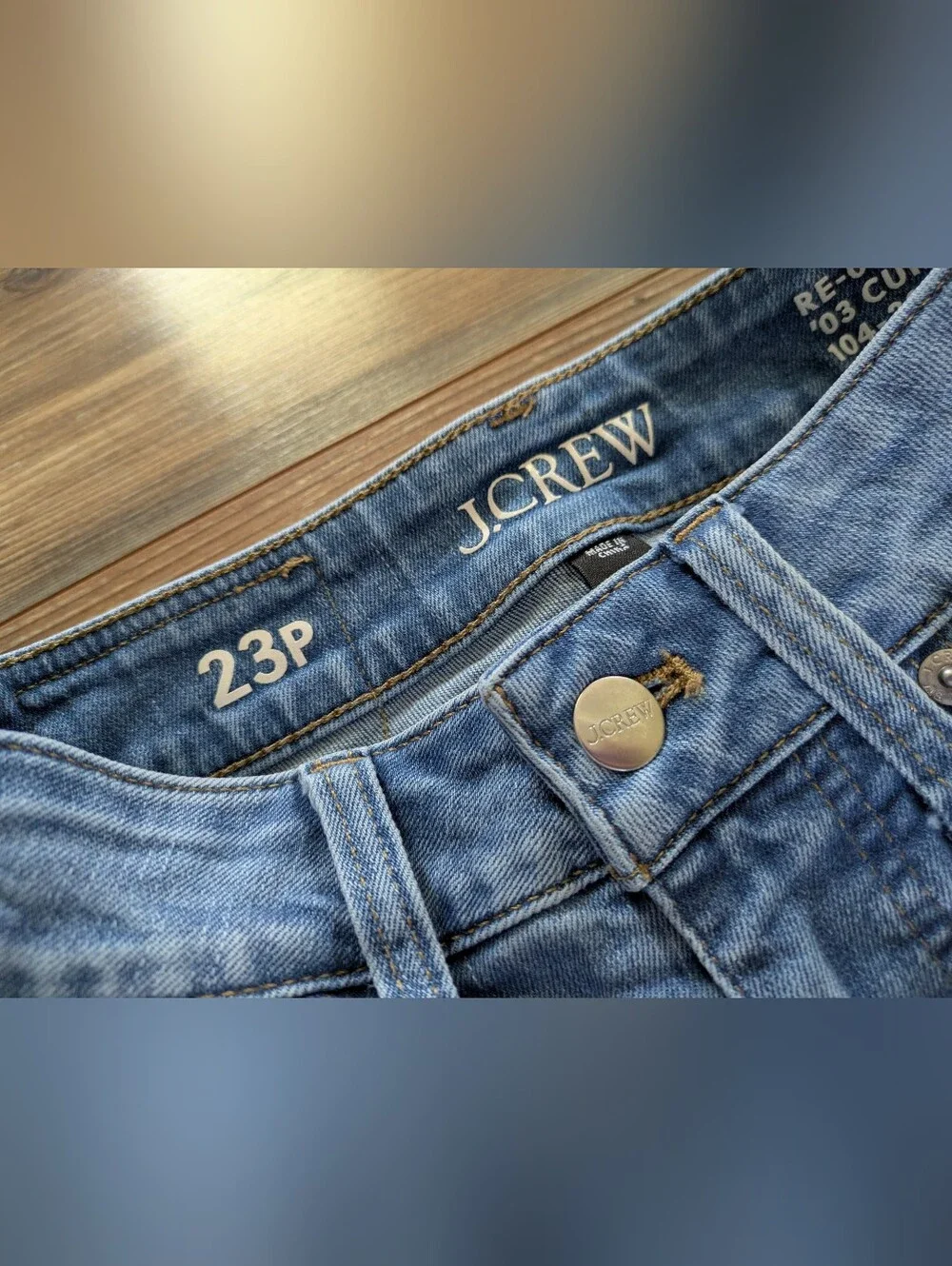 J Crew 03 Curvy Kick Out Light Wash Denim Boot Cut Ankle Jeans 23 Petite